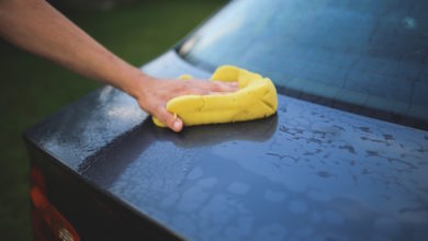 come lavare la propria auto